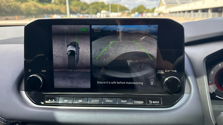 Nissan Qashqai 1.3 DiG-T MH Tekna 5dr Petrol Hatchback